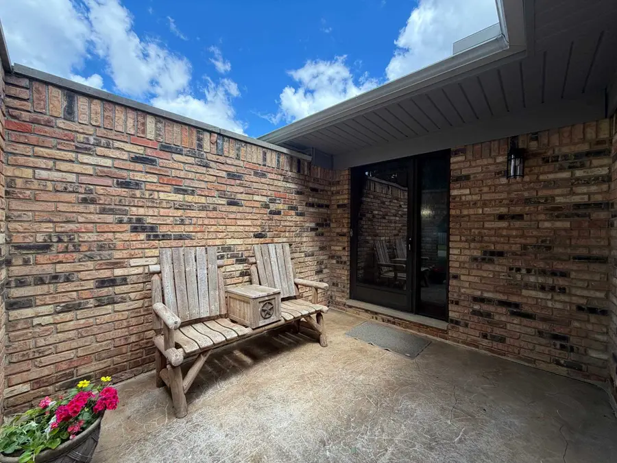 7139 Timberwood DR, Davison, MI 48423 - #3