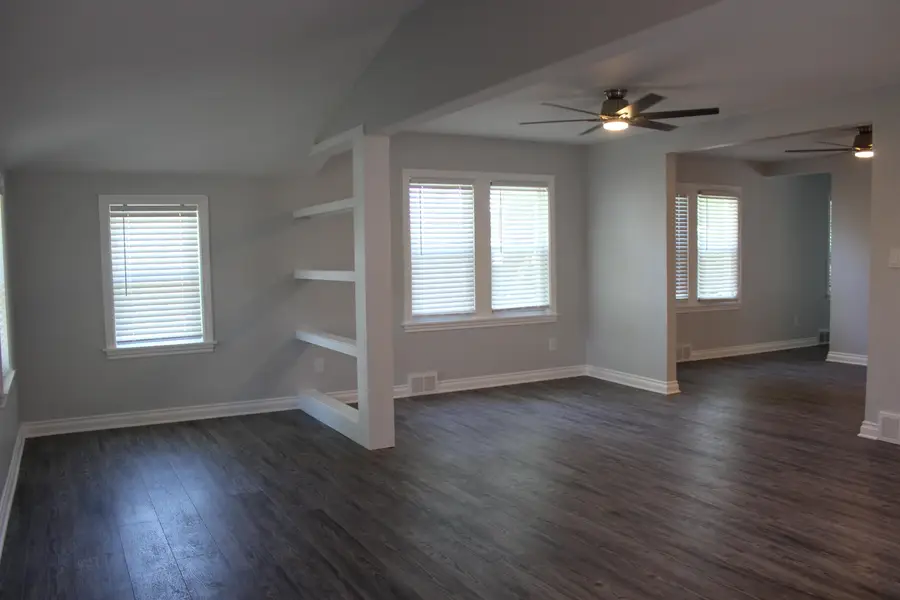 22700 Arcadia ST, Saint Clair Shores, MI 48082 - #2