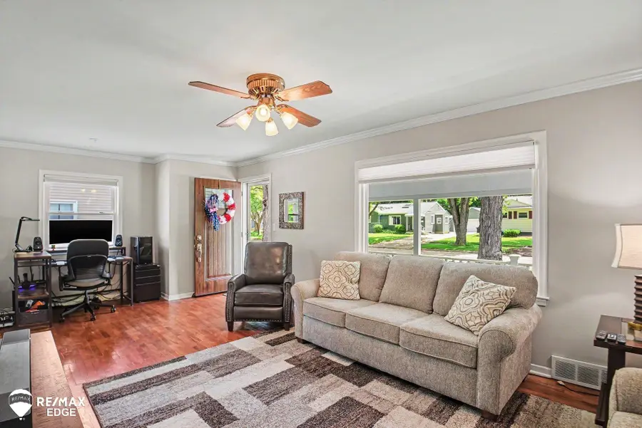 408 Wisler ST, Davison, MI 48423 - #3
