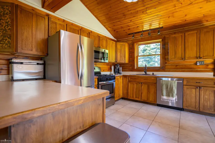 7366 Simpson RD, Ovid, MI 48866 - #3