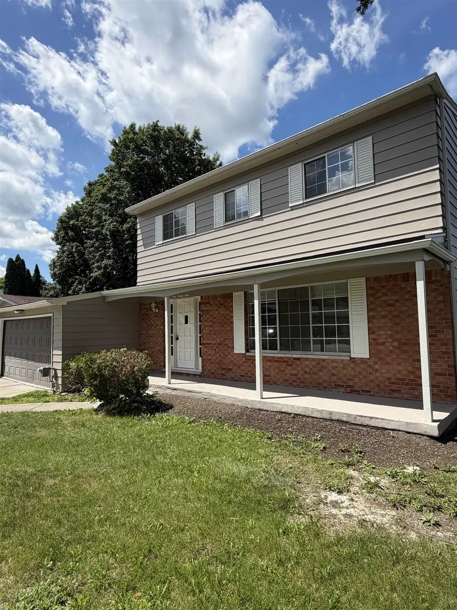 929 Springview, Flushing, MI 48433 - #2