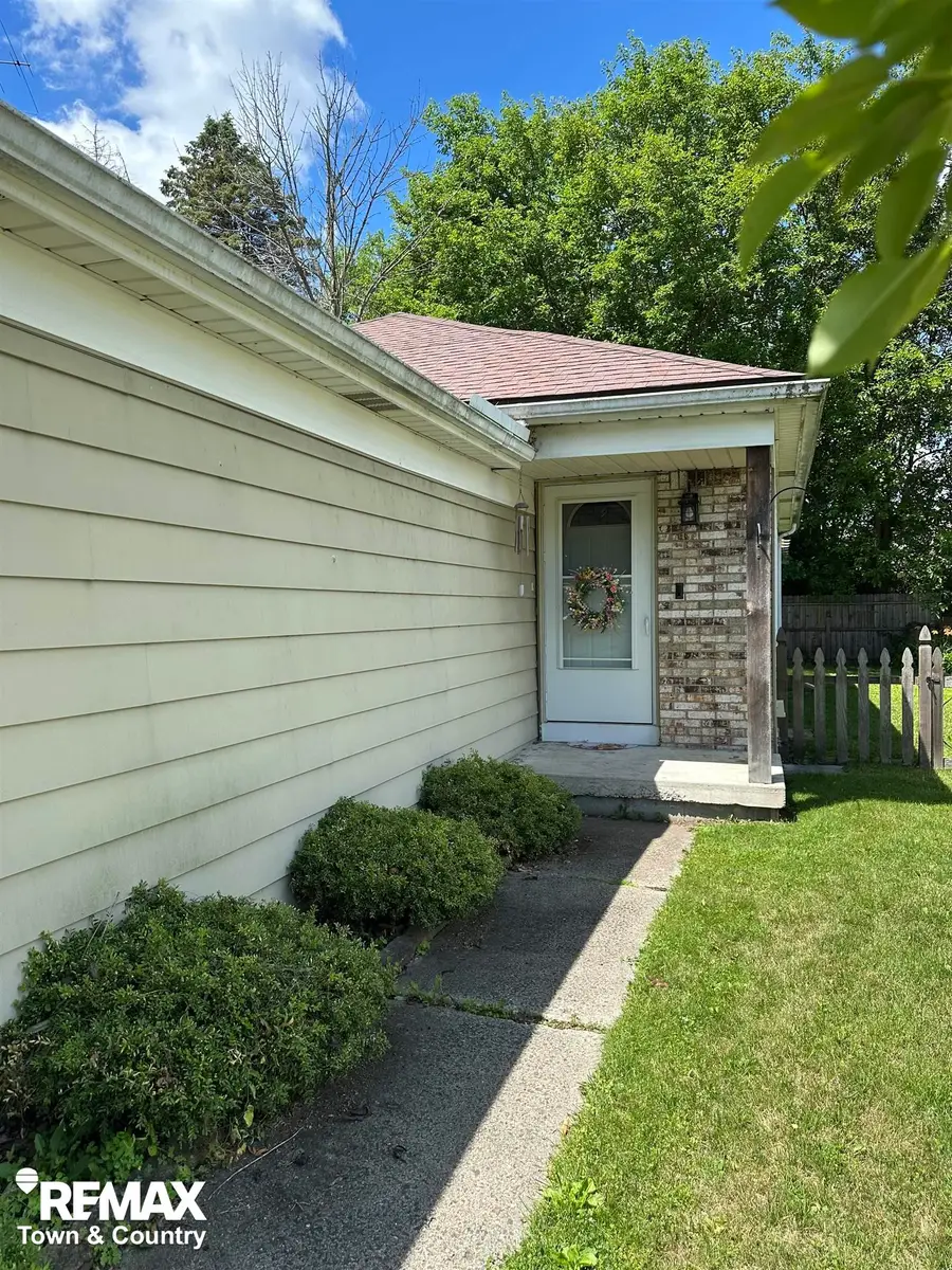 3109 Vineyard LN, Flushing, MI 48433 - #3