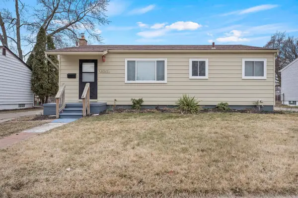 32325 Parkwood ST, Westland, MI 48186