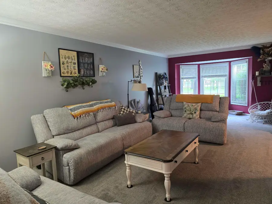 45603 Bristol Bay DR, Macomb, MI 48044 - #3