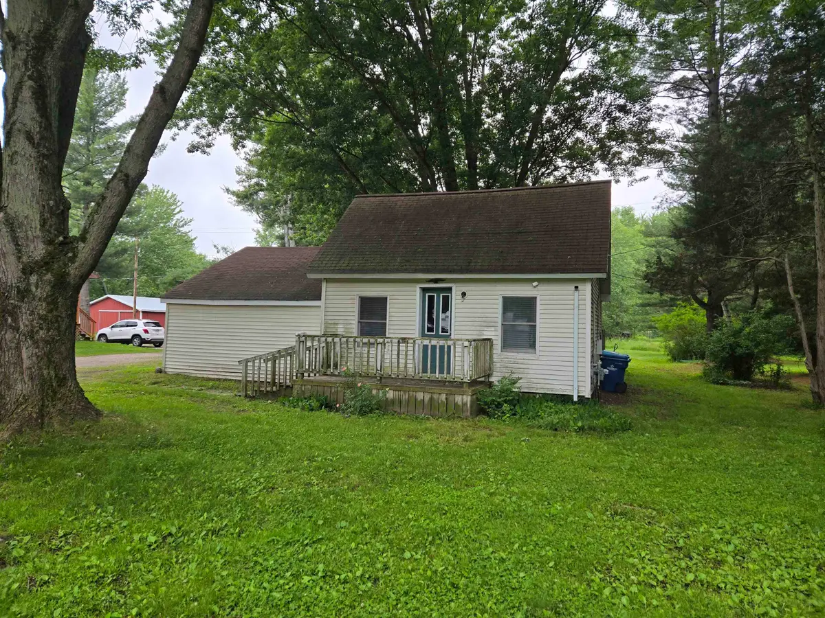 4364 S Kirk RD, Vassar, MI 48768 - #1