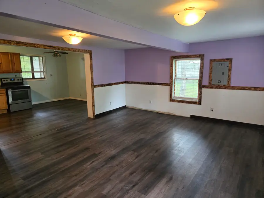 4364 S Kirk RD, Vassar, MI 48768 - #2