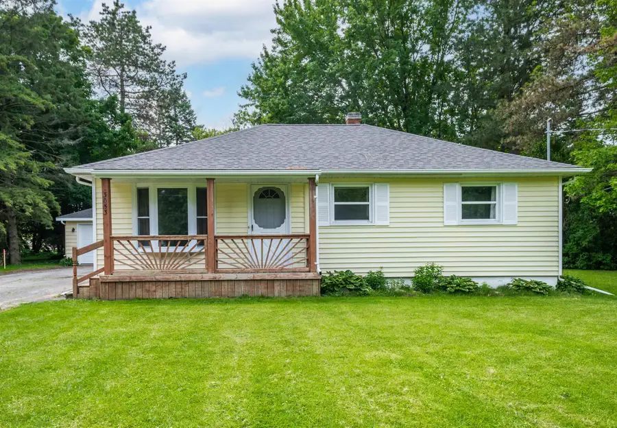 3053 Kerry ST, Mount Morris, MI 48458 - #2