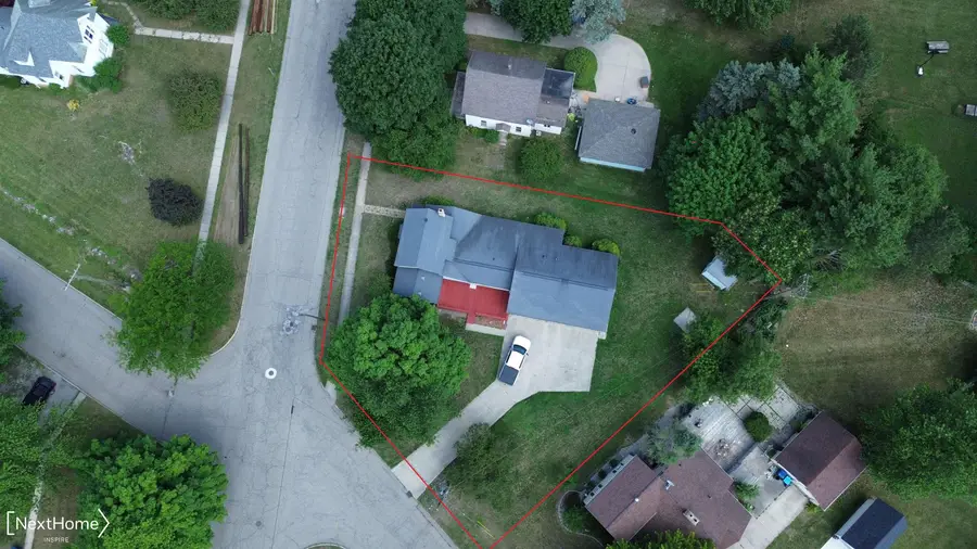 121 S West ST, Vassar, MI 48768 - #3