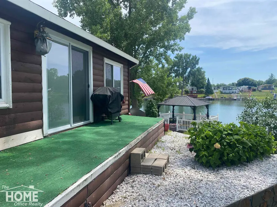 10001 Goodall RD, Durand, MI 48429 - #2