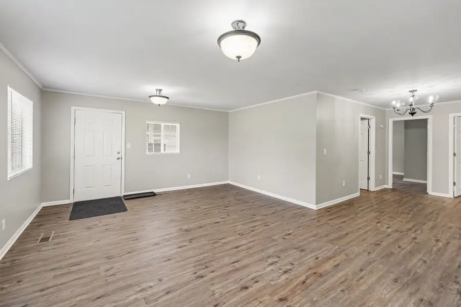 1848 S Averill AVE, Flint, MI 48503 - #3