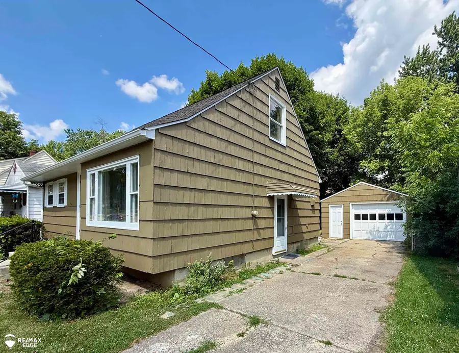 2838 Yale ST, Flint, MI 48503 - #2