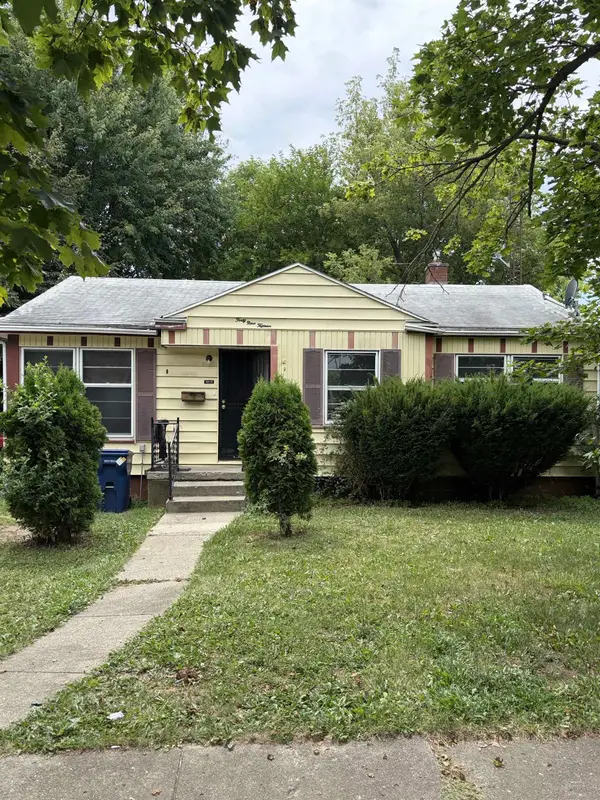 4915 Birchcrest, Flint, MI 48504