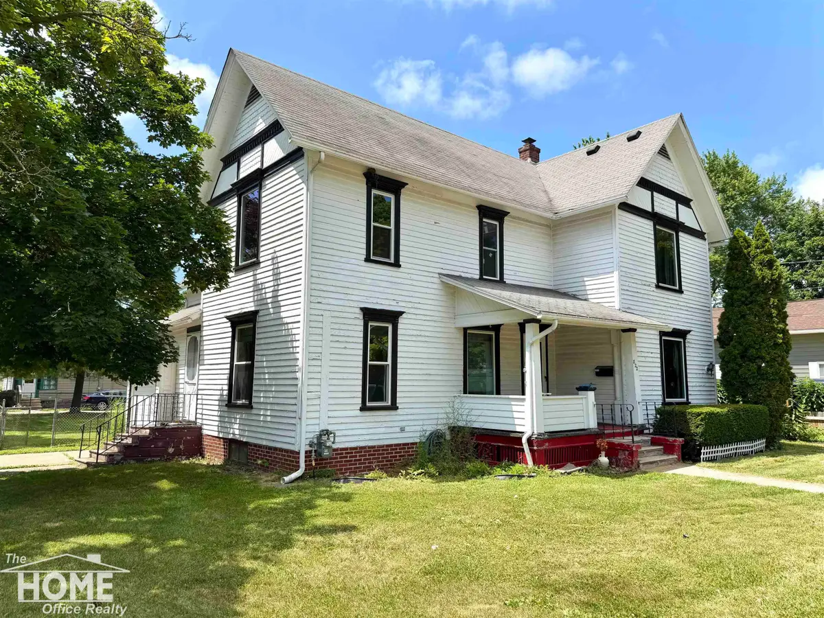 822 S Cedar ST, Owosso, MI 48867 - #1