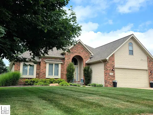 6309 Burningtree DR, Burton, MI 48509