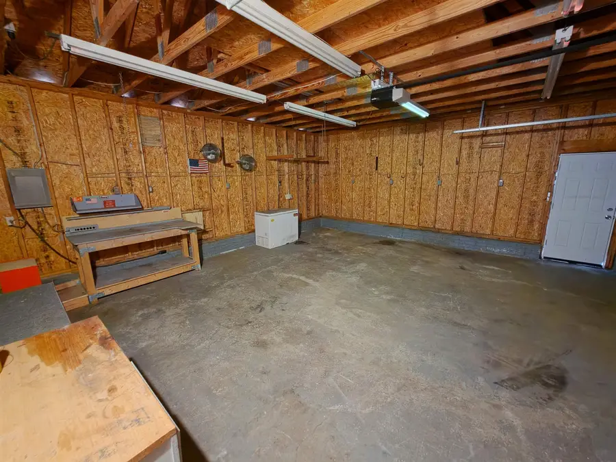9571 Wilkinson RD, Lennon, MI 48449 - #3