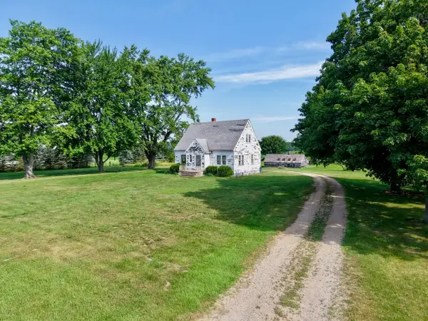 11420 Ferden RD, Chesaning, MI 48616