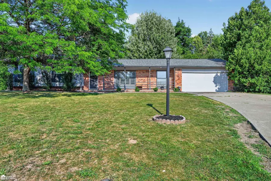 1392 Wagon Wheel CIR, Grand Blanc, MI 48439 - #3