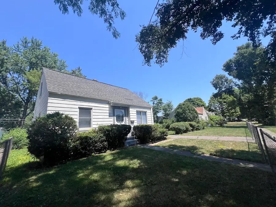 714 Crawford ST, Flint, MI 48507 - #3
