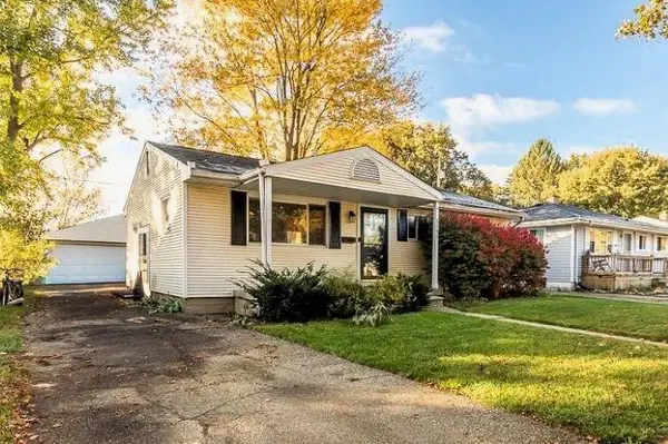 3730 Holly AVE, Flint, MI 48506