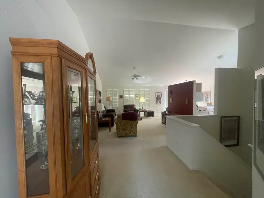 5126 Sandalwood CIR, Grand Blanc, MI 48439 - #3