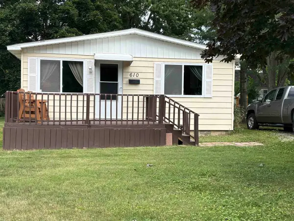 610 Cherry ST, Clio, MI 48420