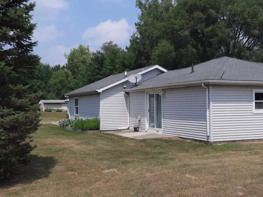 4112 W Sanilac RD, Vassar, MI 48768 - #2