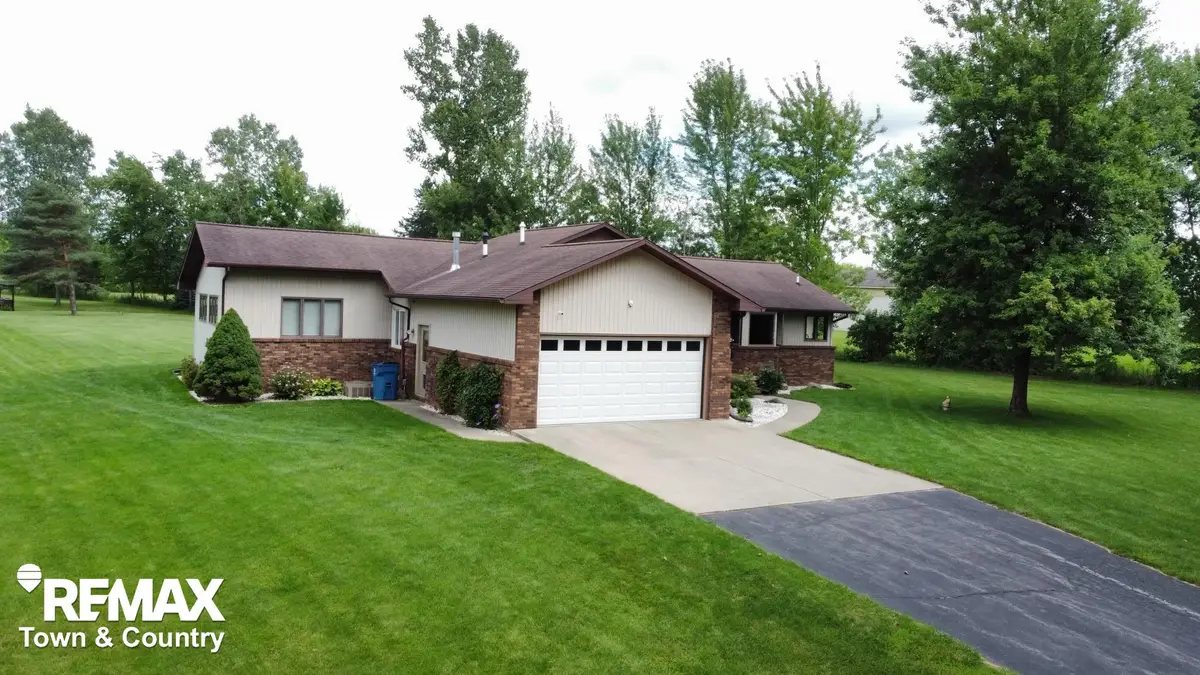 1070 N Morrish RD, Flint, MI 48532 - #1