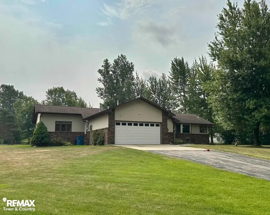 1070 N Morrish RD, Flint, MI 48532 - #2