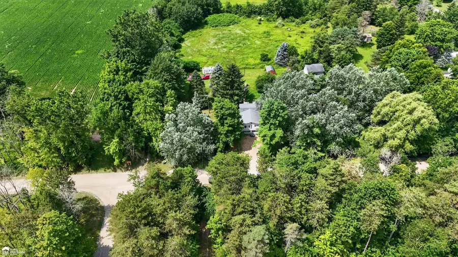 5472 Cemetery RD, Kingston, MI 48741 - #2