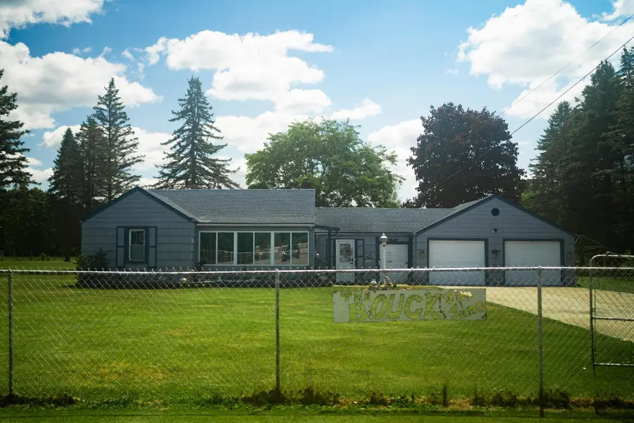 3467 Grand Blanc RD, Mundy, MI 48473 - #2