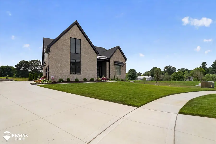 758 Sutton, Saline, MI 48176 - #2