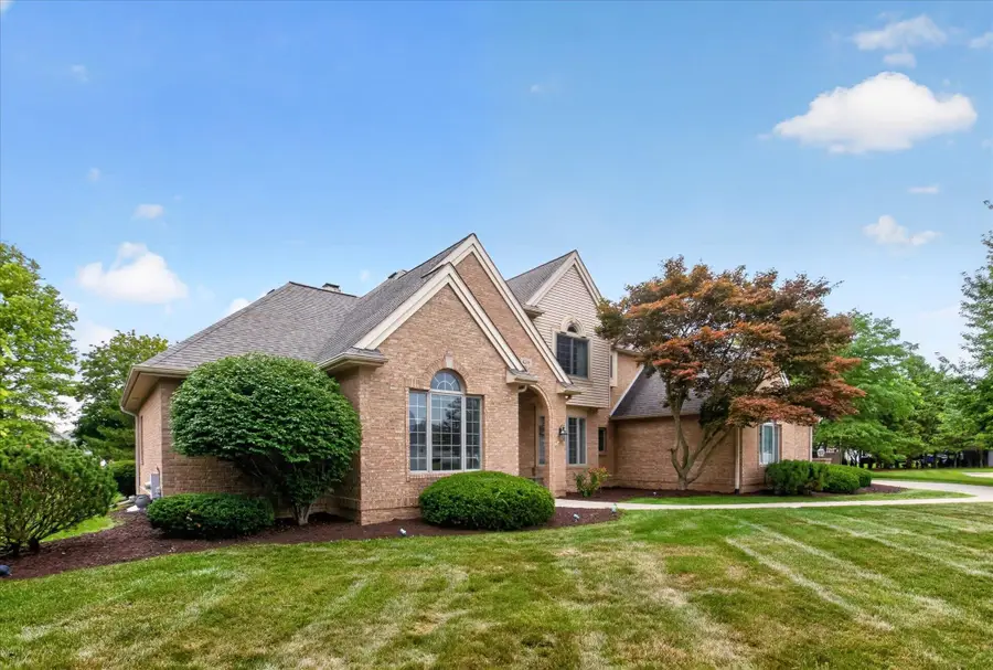 4258 S Autumn RDG, Saginaw, MI 48603 - #2