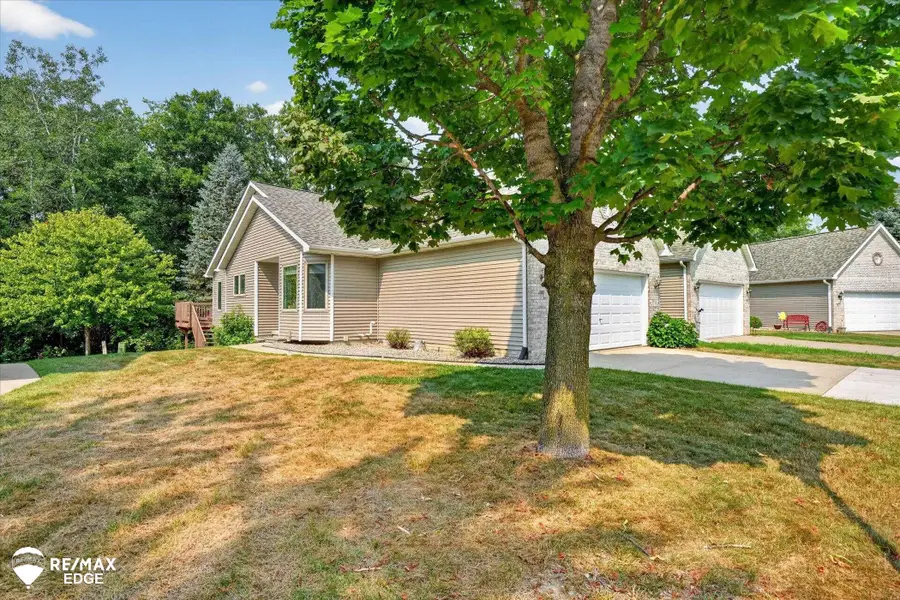 1137 Jenna DR, Davison, MI 48423 - #2