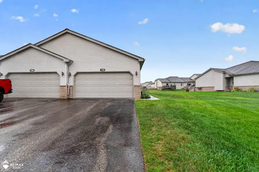 17010 Wilson ST, Grand Blanc, MI 48439 - #2