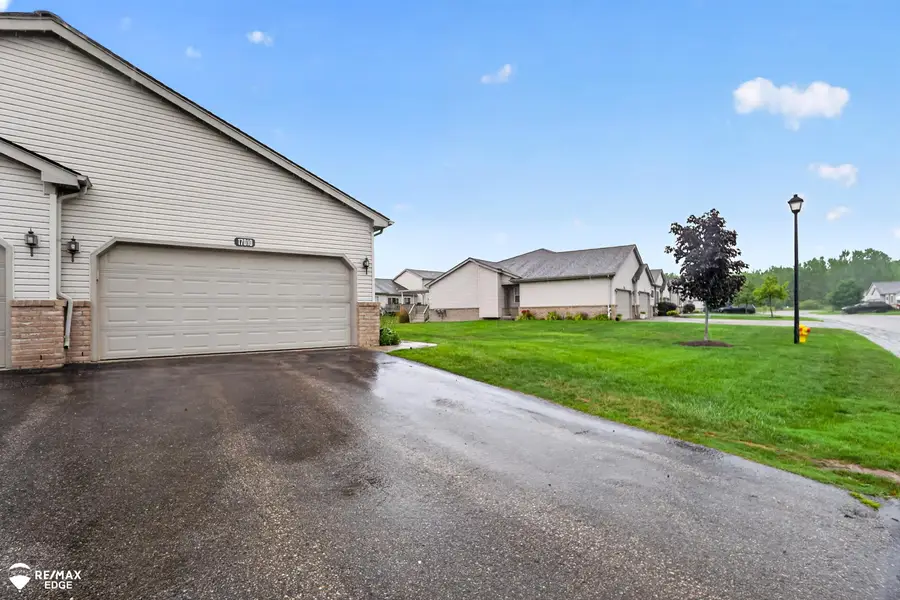 17010 Wilson ST, Grand Blanc, MI 48439 - #3