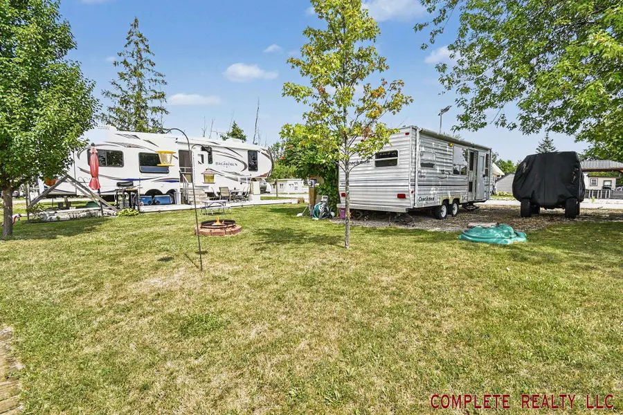831 S Main (Unit 142 and Unit 143), Au Gres, MI 48703 - #3