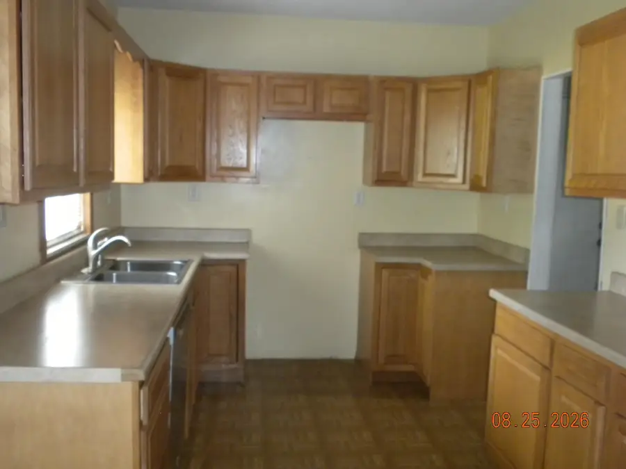 8015 Vassar RD, Millington, MI 48746 - #2