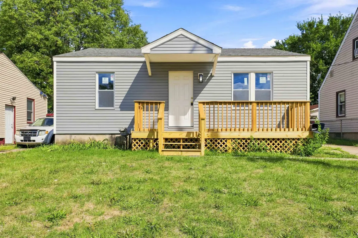 4209 Cuthbertson ST, Flint, MI 48507 - #1