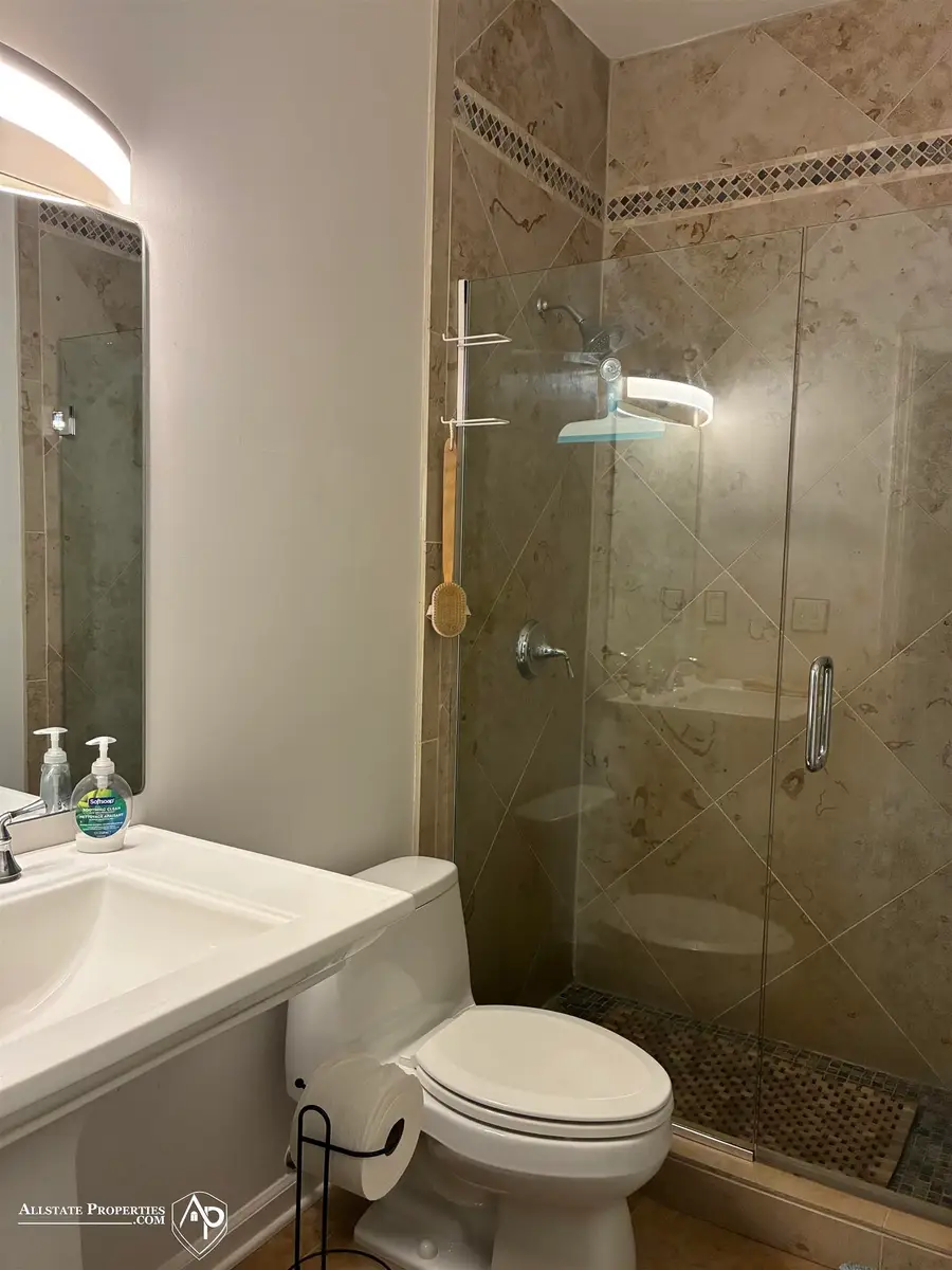 11361 Olde Wood TRL, Fenton, MI 48430 - #2