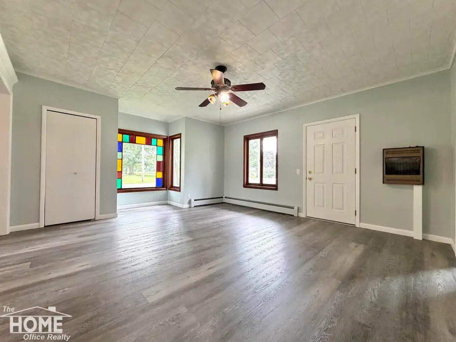 115 E Grand River AVE, Bancroft, MI 48414 - #3