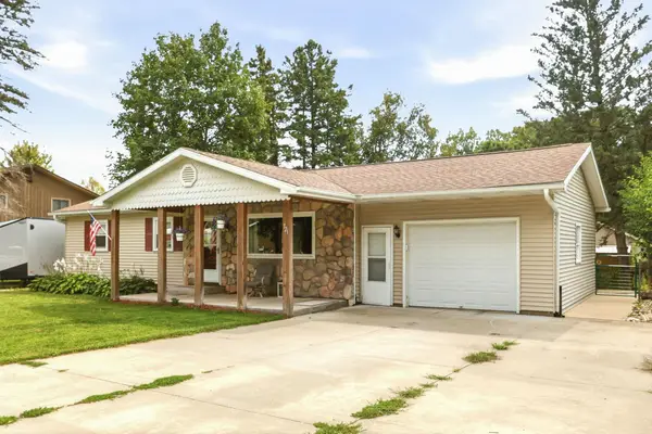 721 Richard ST, Vassar, MI 48768