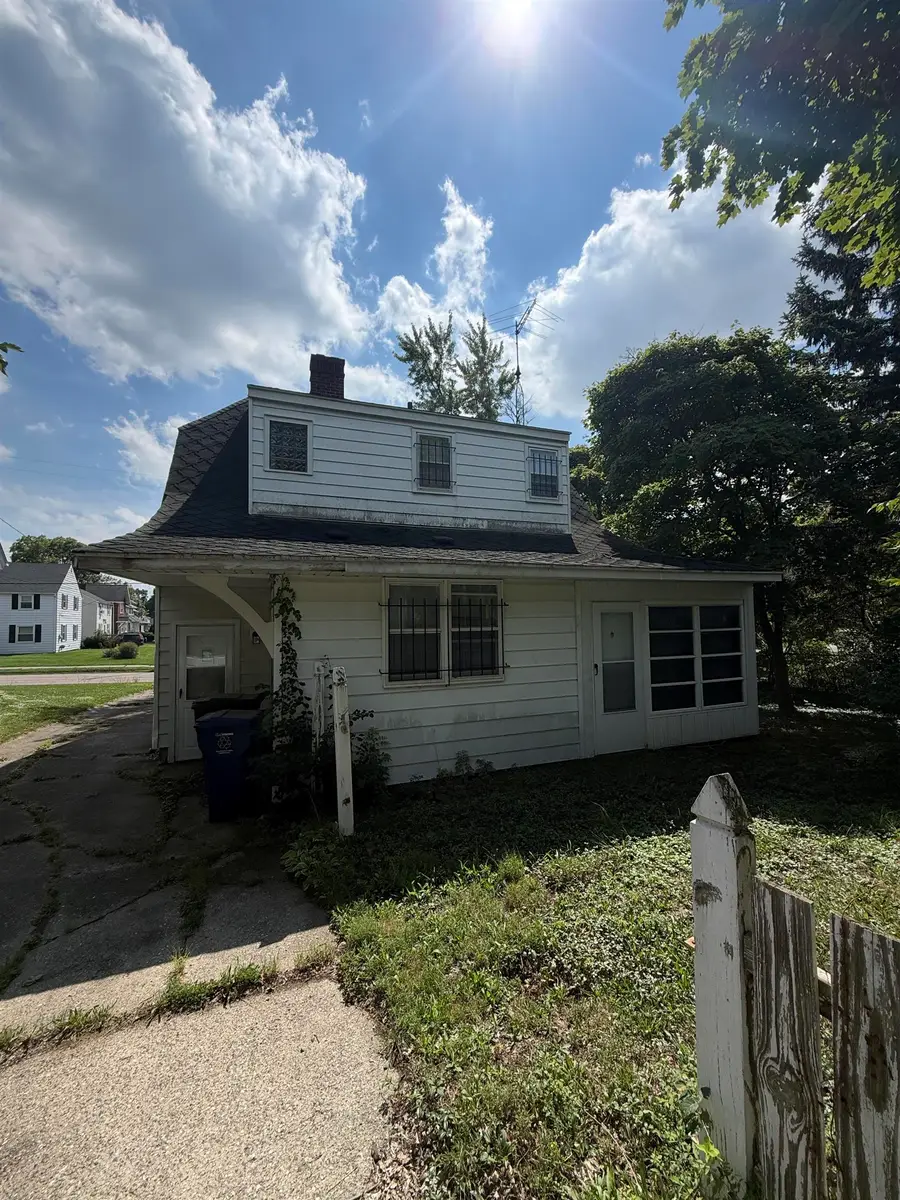 2222 Cumings  AVE, Flint, MI 48503 - #2