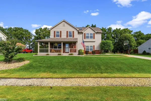 5460 Deer TRL, Linden, MI 48451