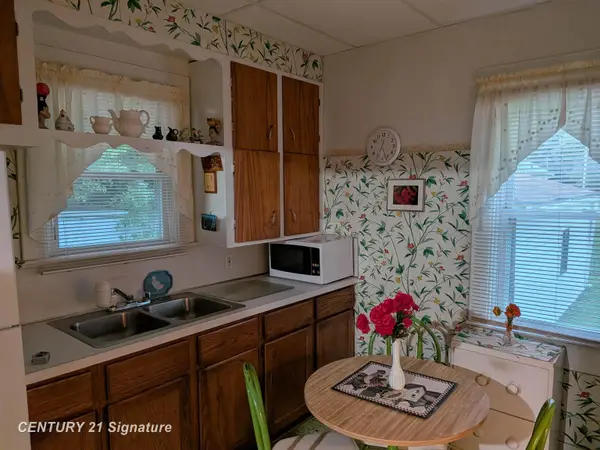 1038 E Marengo AVE, Flint, MI 48505