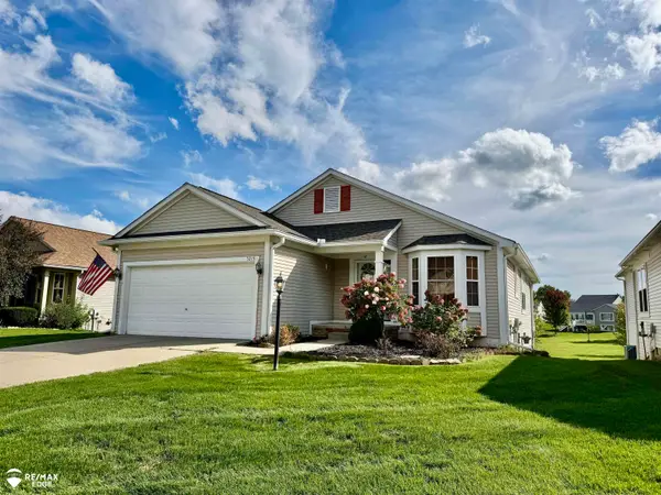 5219 Sandalwood CIR, GrandBlanc, MI 48439