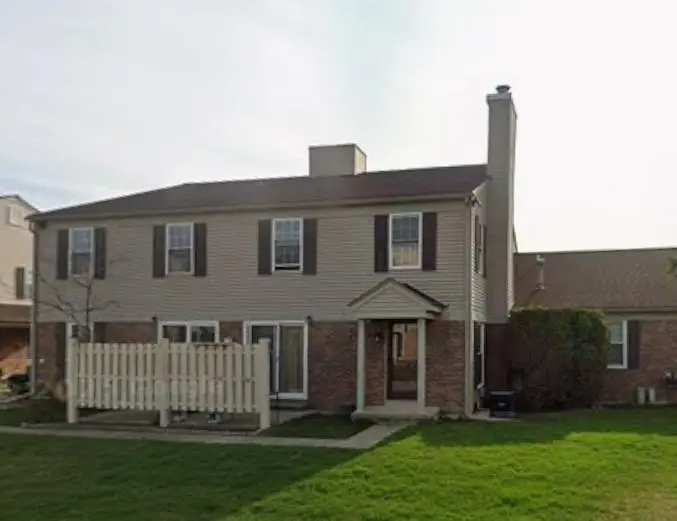 15756 Cambridge DR, Clinton, MI 48038 - #1