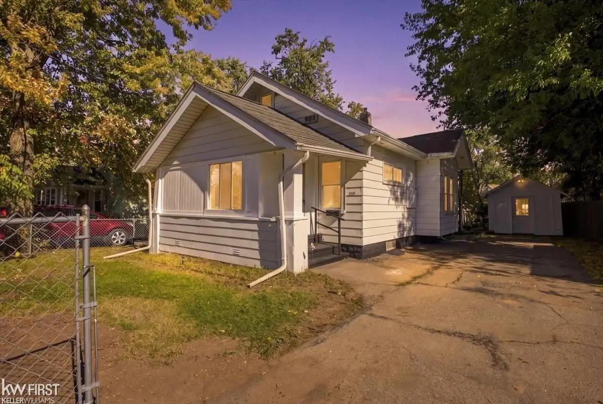 3465 Barnes AVE, Burton, MI 48529 - #1