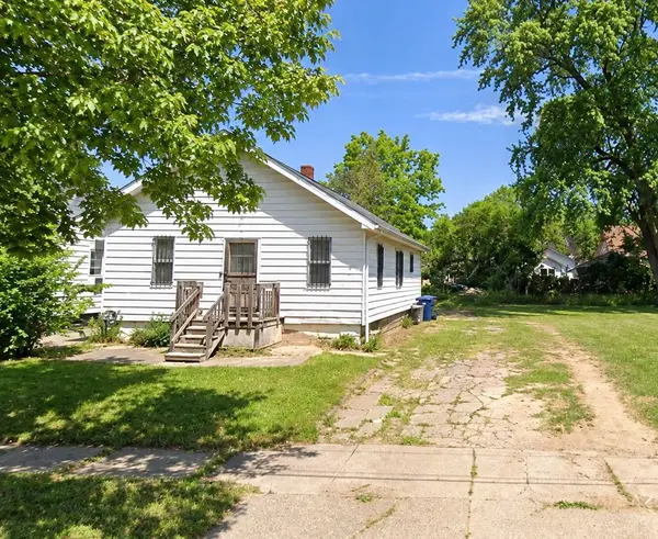 139 Edwin AVE, Flint, MI 48505