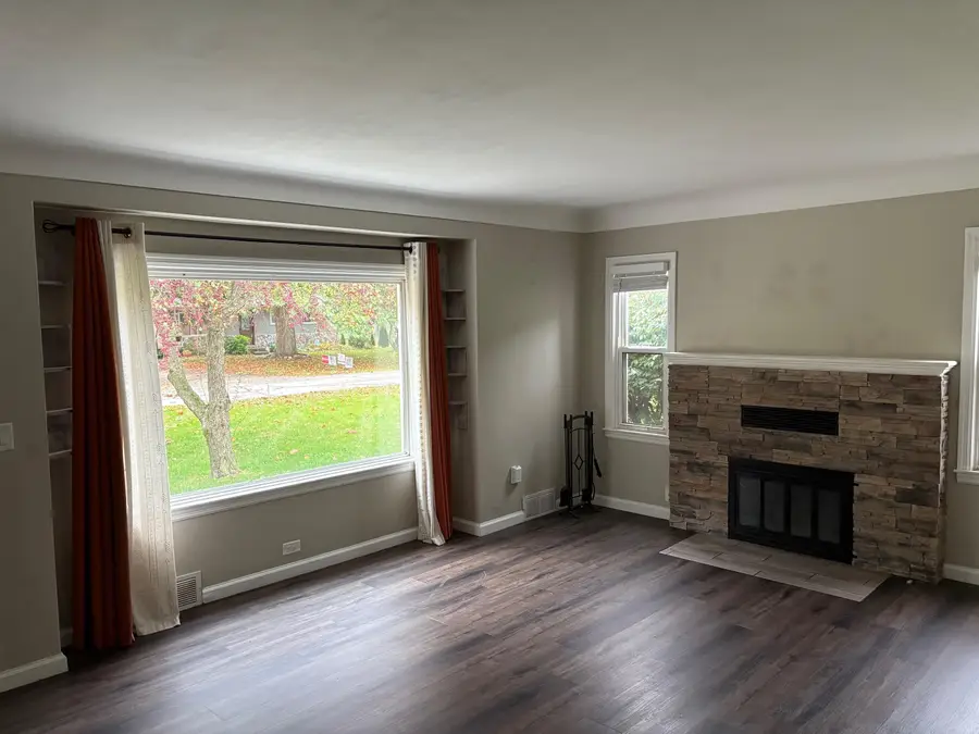 8115 Edgewood DR, Birch Run, MI 48415 - #3