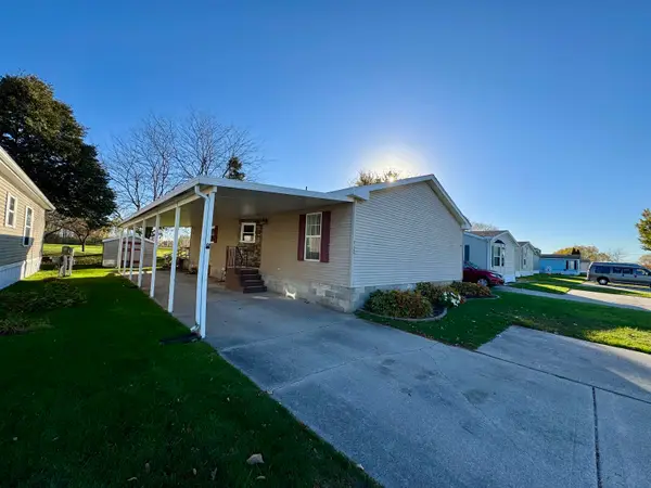 8128 Briarwood ST, BirchRun, MI 48415